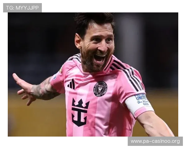 梅西深夜坚持苦练曝光 网友纷纷称赞其职业态度堪称典范 梅西深夜坚持苦练曝光 网友纷纷称赞其职业态度堪称典范