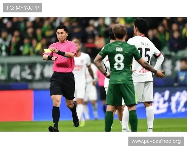 张玉宁单刀遭吹停引国安球迷怒吼马宁判罚再成全场最大争议热点潮